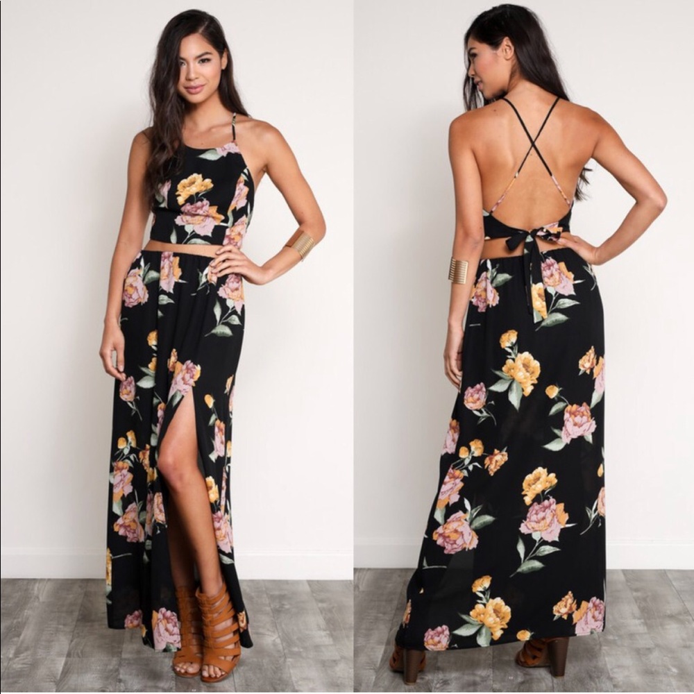 ❗️SALE❗️2 Piece Floral Skirt Set